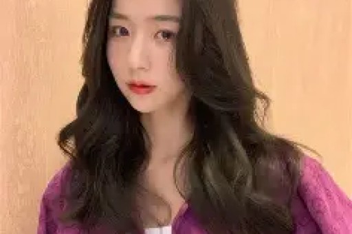 “中年翻红”被女星、富婆“”的瓜